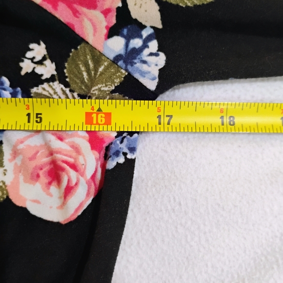 Joe Boxer Black Floral Long Sleeve Top with Pink & Blue Roses - Picture 7 of 8